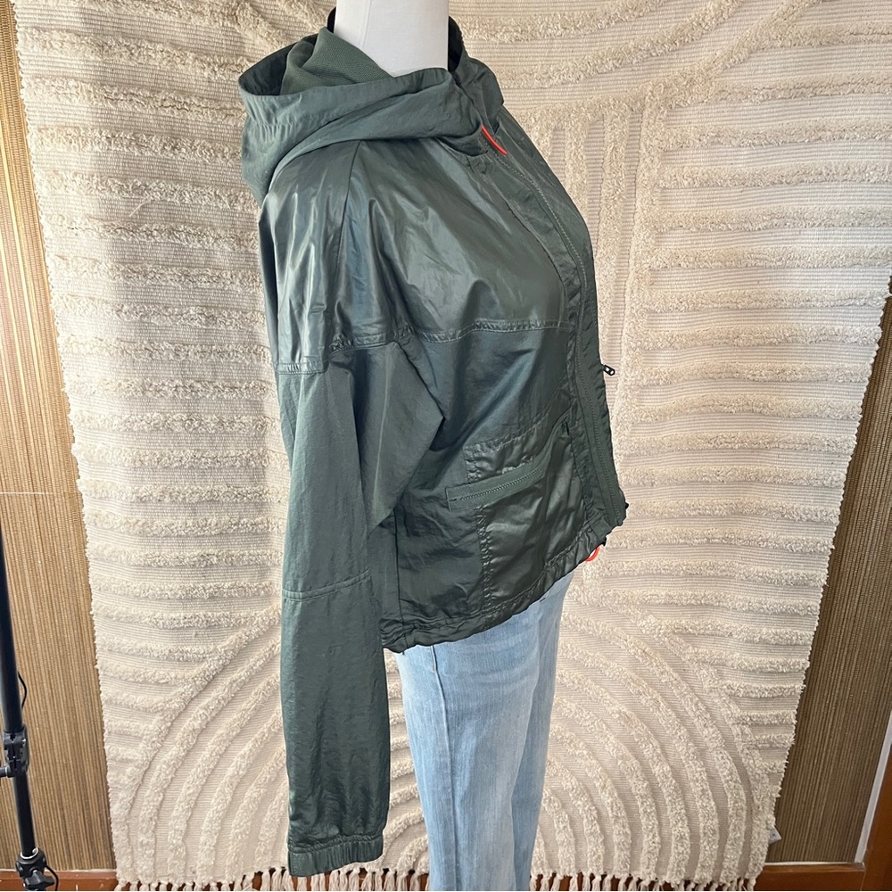 Nike Windrunner Cargo Jacket - image 4